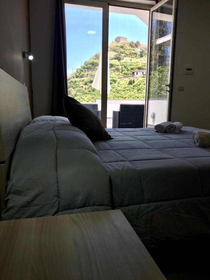 Luxury Suite Terrazze E Vista Mare Taormina Exterior photo